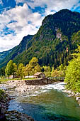Val Sesia, il fiume Sesia a Campertogno